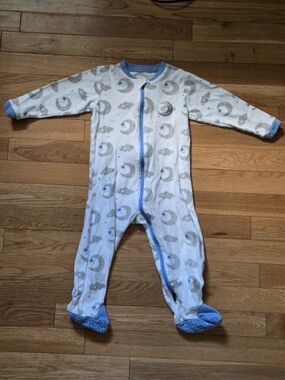 5/$20 Tuffy 18M Blue Moon Print Onsie Footed Sleeper Zip Up Pajamas